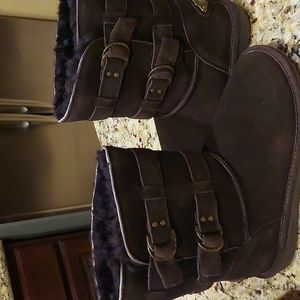Nwt tags bearpaw boots